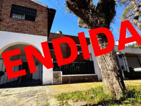 Casa en Venta en Olivos Vias/Maipu, Olivos