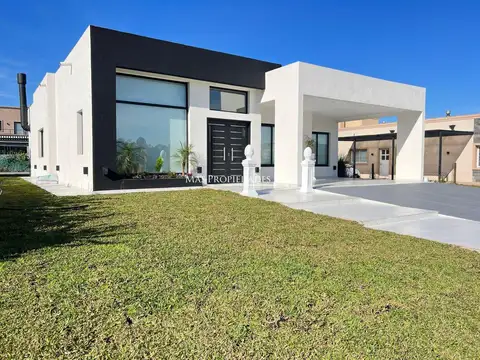 Casa en Venta en Lagos De Canning, Countries y Barrios Cerrados en Esteban Echeverria