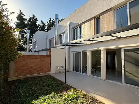 Casa en Venta en La Horqueta, San Isidro