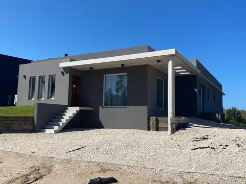 Casa en Venta en Barrio Senderos 3, Costa Esmeralda