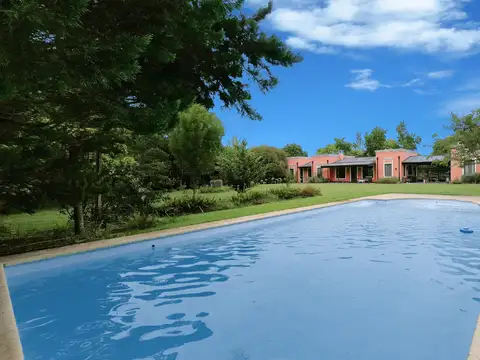Casa en Venta en Santa Catalina, Countries y Barrios Cerrados en Lujan