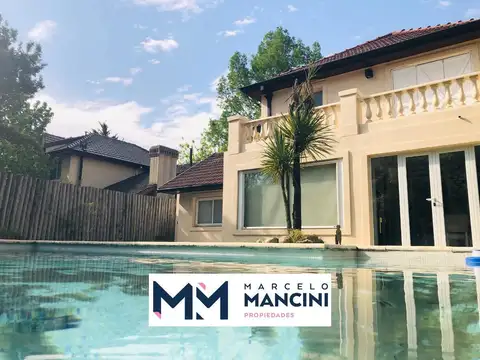 Casa en Venta en Echeverria Del Lago, Countries y Barrios Cerrados en Esteban Echeverria