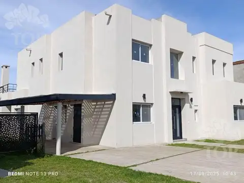 Casa en Venta en El Canton - Norte, Countries y Barrios Cerrados en Escobar