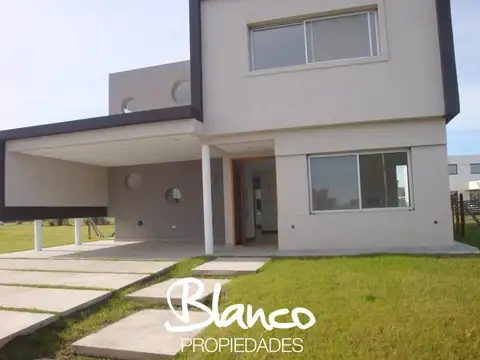 Casa en Venta en Puertos, Countries y Barrios Cerrados en Escobar