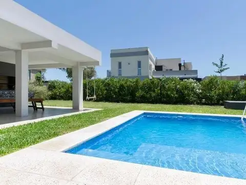 Casa en Venta en Lagoon Pilar, Countries y Barrios Cerrados en Pilar