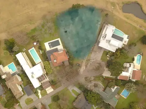 Casa en Venta en Highland Park Country Club, Del Viso