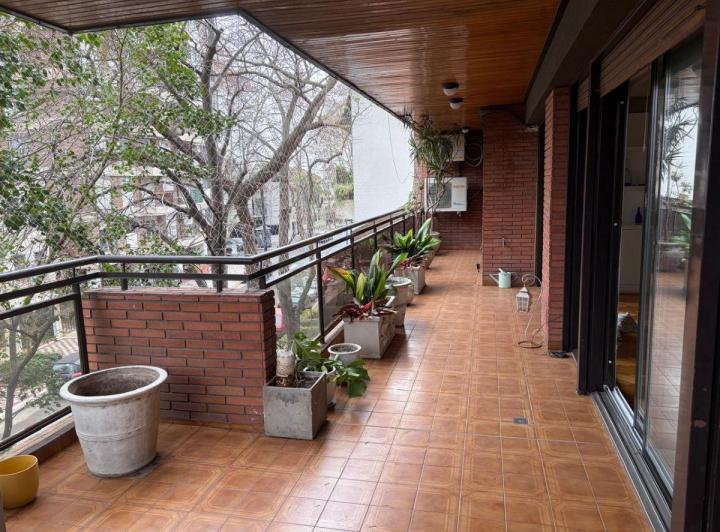 Departamento · 170m² · 4 Ambientes · 1 Cochera