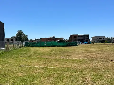 Terreno en Venta en Pilar Del Este, Countries y Barrios Cerrados en Pilar