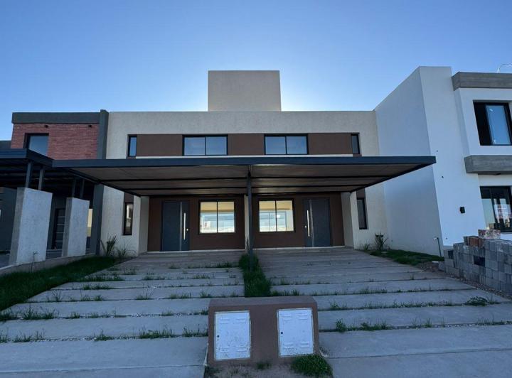 Casa · 175m² · 7 Ambientes