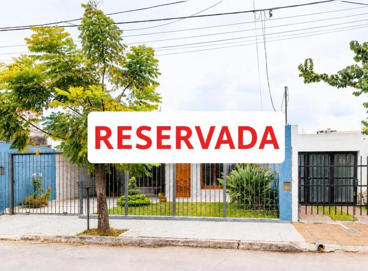 Casa · 175m² · 6 Ambientes · 2 Cocheras