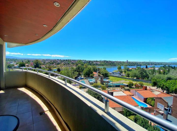 Departamento · 70m² · 3 Ambientes · 1 Cochera