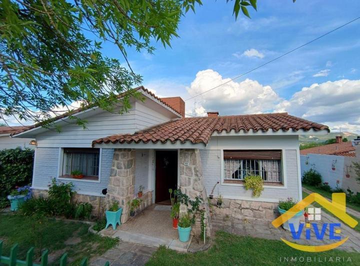 Casa · 120m² · 4 Ambientes · 1 Cochera