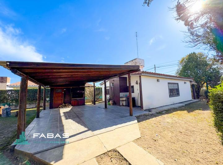 Casa · 109m² · 5 Ambientes · 1 Cochera