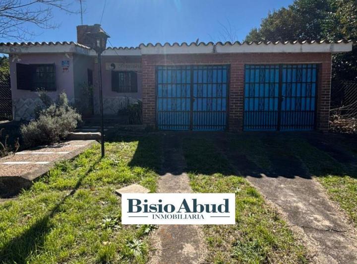 Casa · 110m² · 2 Dormitorios · 2 Cocheras