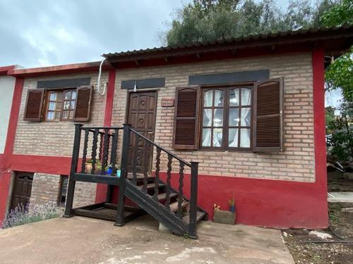 Casa · 120m² · 8 Ambientes