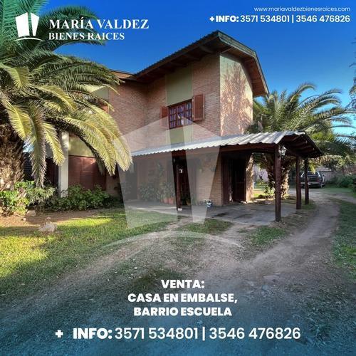 Casa · 130m² · 8 Ambientes