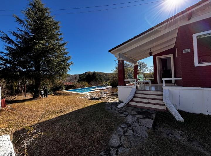 Casa · 123m² · 7 Ambientes · 1 Cochera