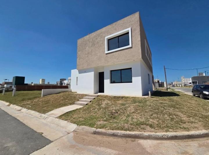 Departamento · 185m² · 3 Ambientes · 1 Cochera
