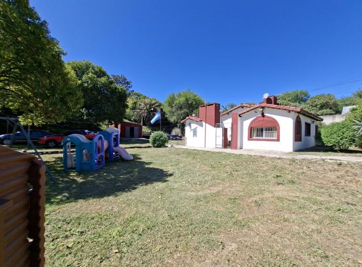 Casa · 130m² · 3 Ambientes · 1 Cochera