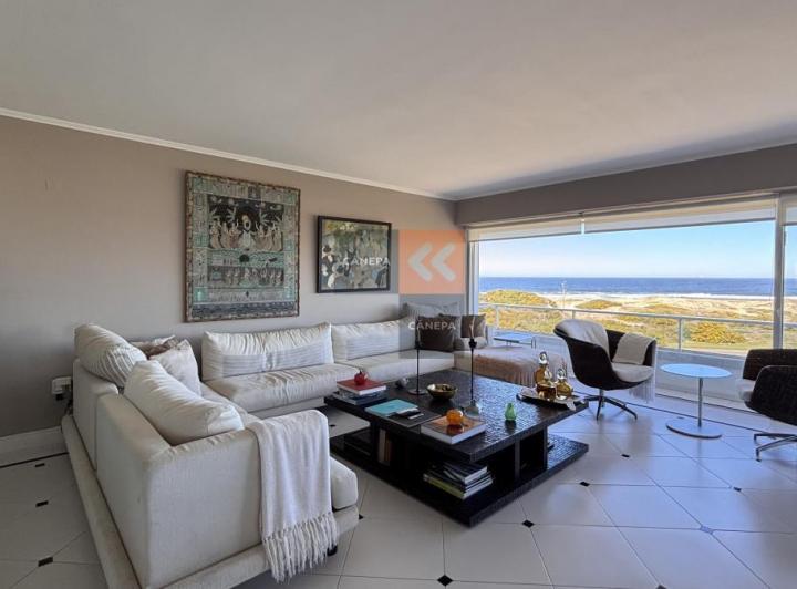 Departamento · 400m² · 5 Ambientes · 1 Cochera