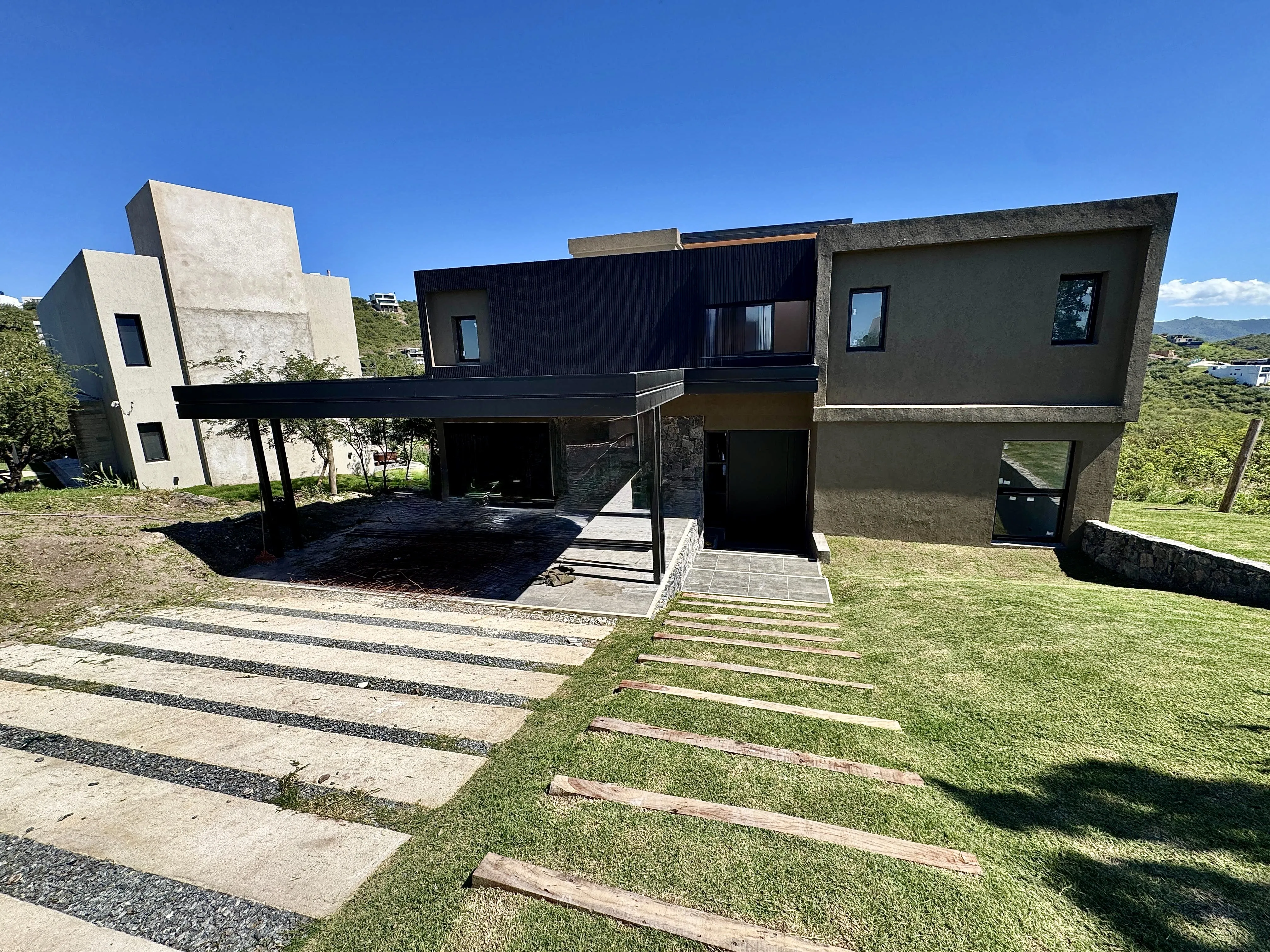 Casa con diseño y vistas increíbles- La Deseada- La Calera