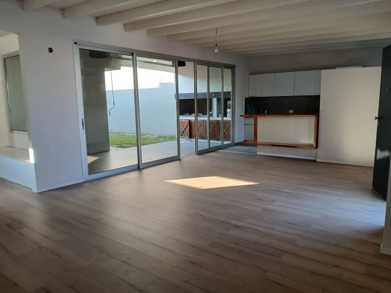 CAÑUELAS VILLAGE - Exclusiva CASA BARRIO CERRADO SEGURIDAD 24 HS EN PLANTA BAJA