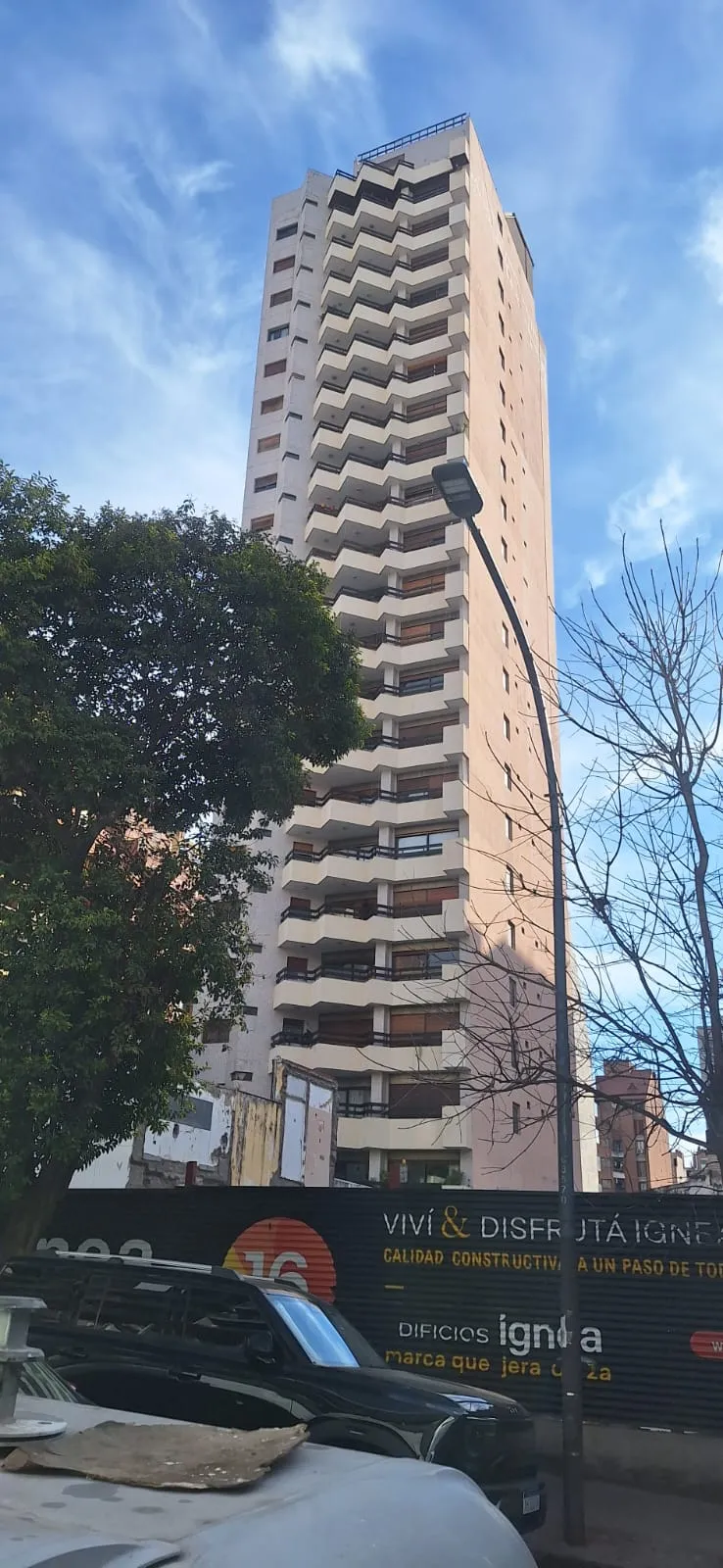 NUEVA CORDOBA - EXCLUSIVO PISO DE CATEGORIA A LA VENTA