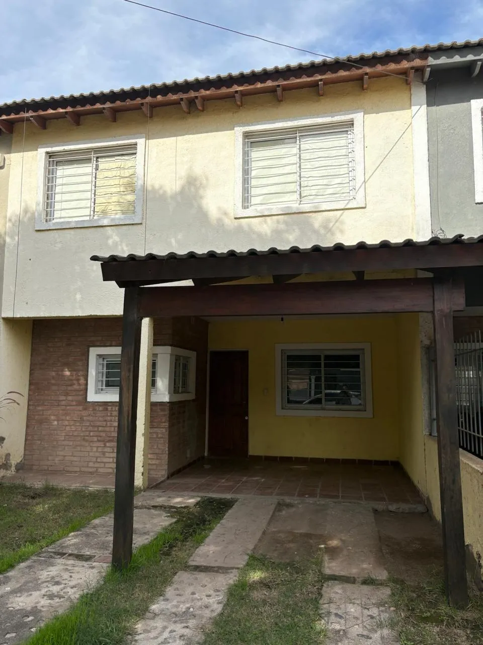REBAJADO !!!  VENDO DUPLEX Bª NUEVO JARDIN - DESOCUPADO !!