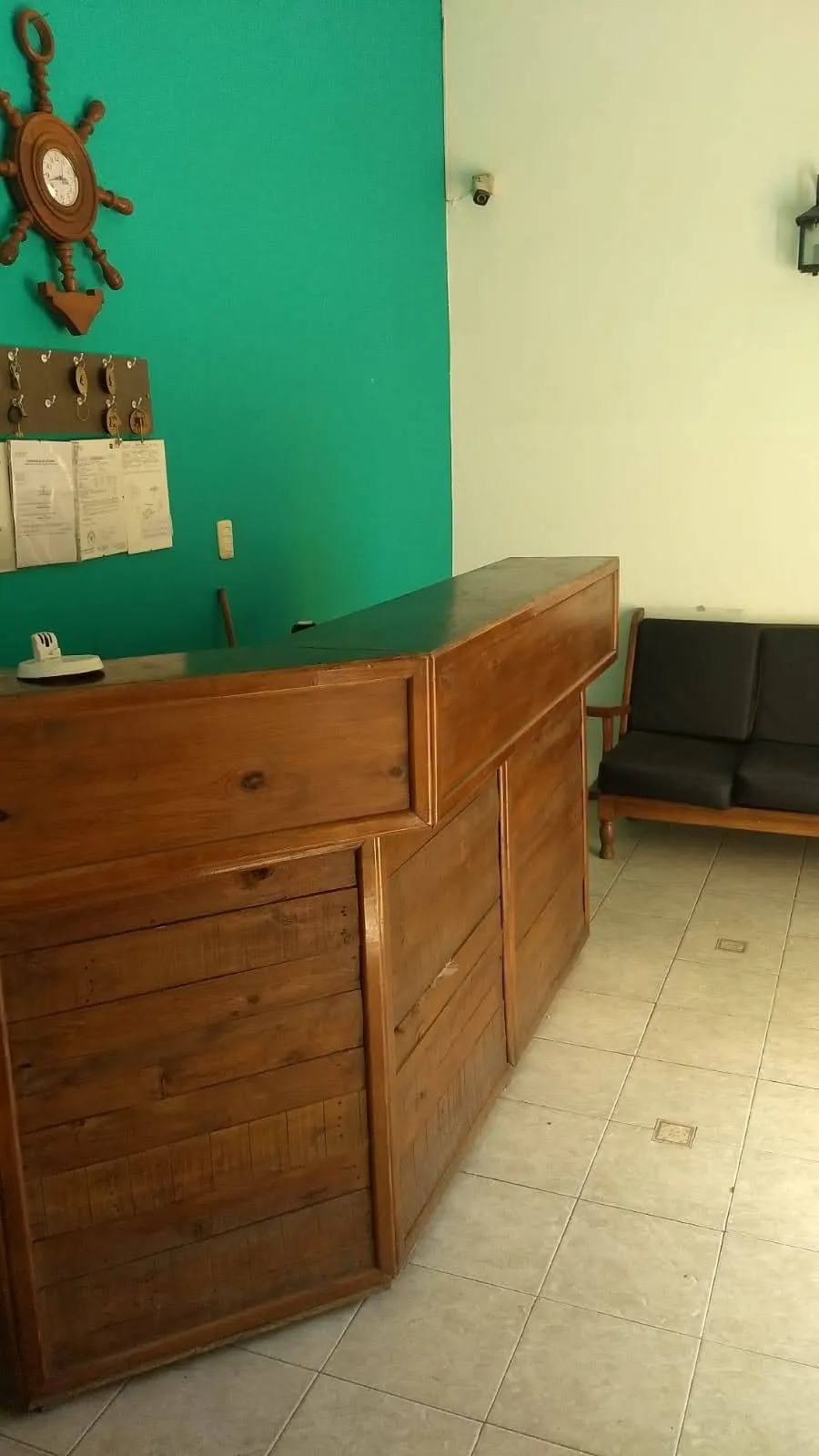 VENTA HOTEL ZONA TERMINAL DE OMNIBÚS - propiedad + llave