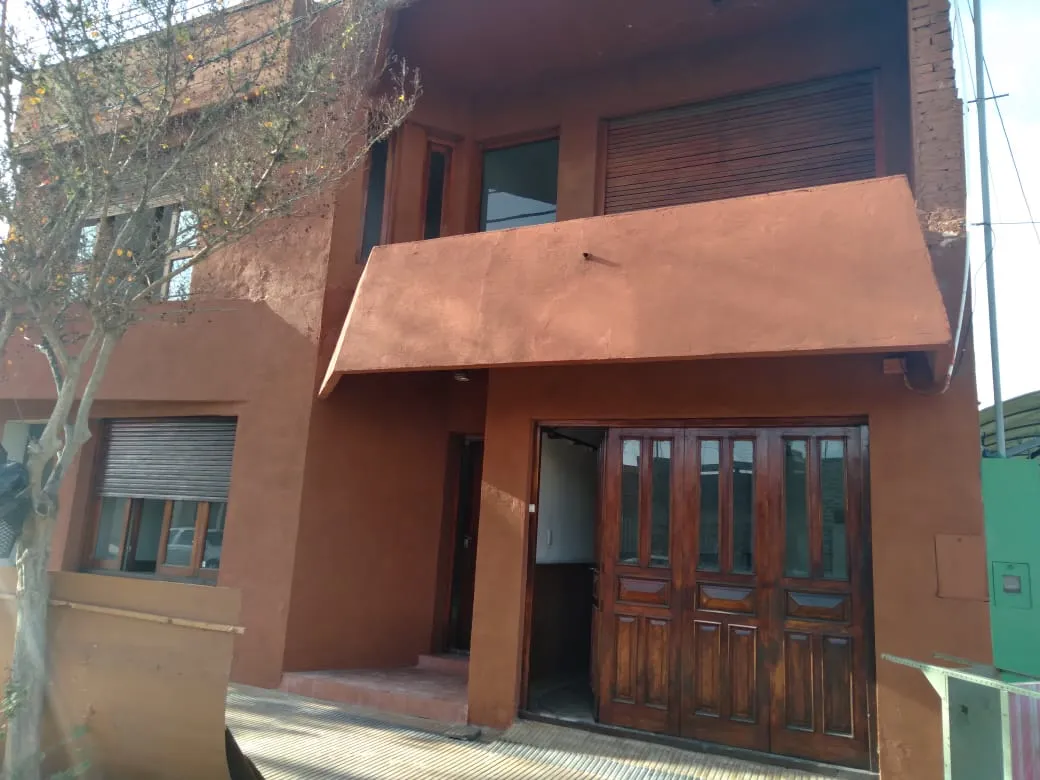 2 CASAS en VENADO TUERTO provincia de SANTA FE- Con escritura y Todo al dia!!!!