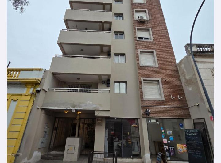 Departamento · 45m² · 4 Ambientes