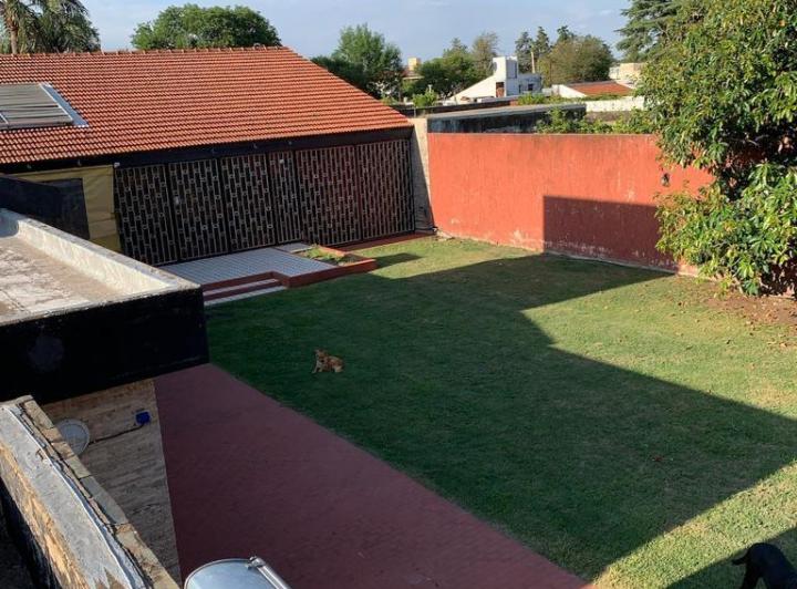 Casa · 650m² · 3 Cocheras