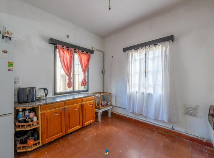 Casa · 112m² · 4 Ambientes · 1 Cochera