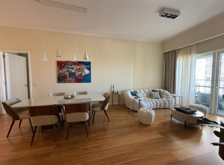 Departamento · 83m² · 2 Ambientes · 1 Cochera