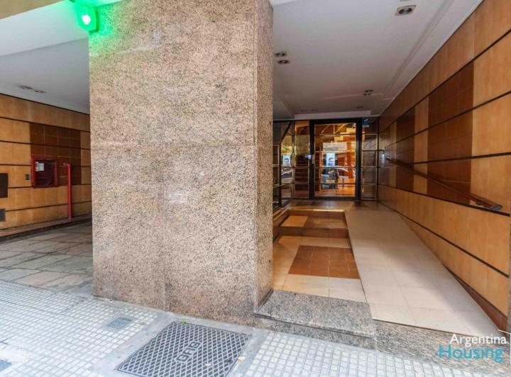 Departamento · 83m² · 5 Ambientes · 1 Cochera