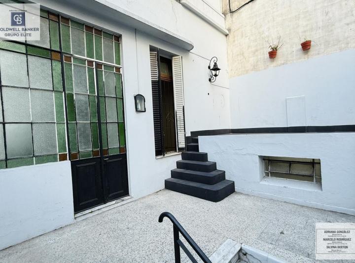 Departamento · 212m² · 8 Ambientes · 1 Cochera