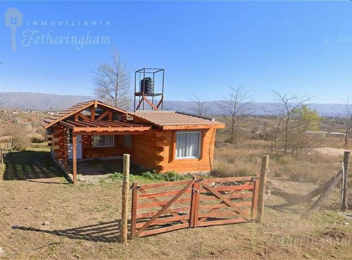 Casa · 300m² · 2 Dormitorios
