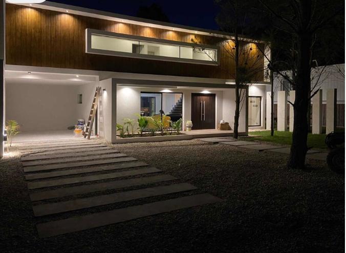 Casa · 250m² · 7 Ambientes · 1 Cochera