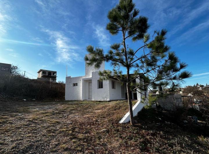 Casa · 64m² · 3 Ambientes · 1 Cochera