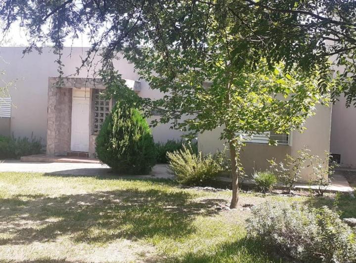 Casa · 94m² · 1 Ambiente