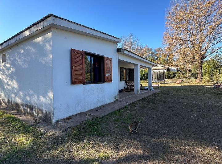 Casa · 77m² · 5 Ambientes · 1 Cochera