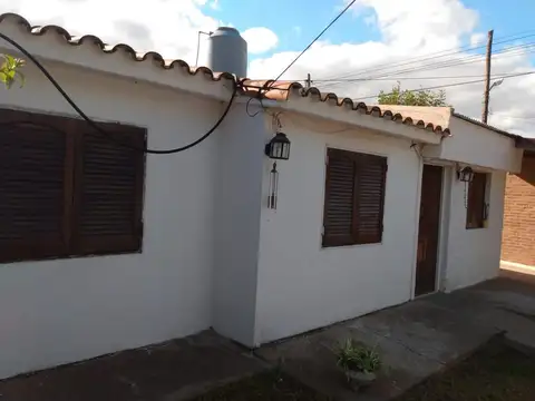 Casa en Alquiler en 500 Viviendas, Barranqueras