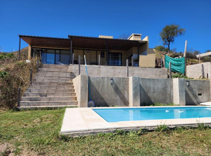 Casa · 116m² · 2 Ambientes · 1 Cochera