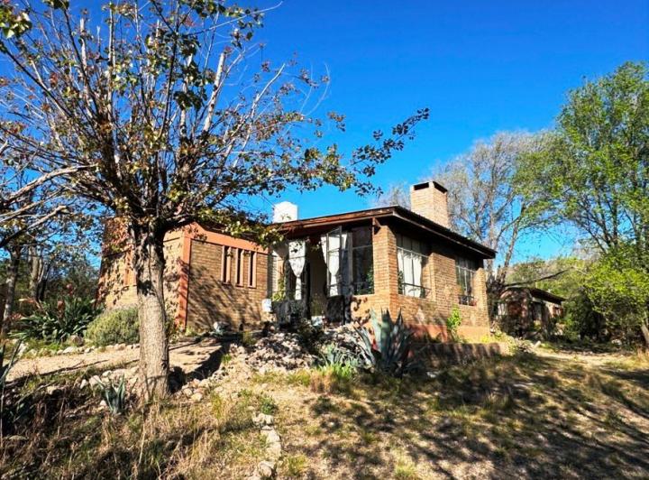 Casa · 141m² · 4 Dormitorios · 1 Cochera