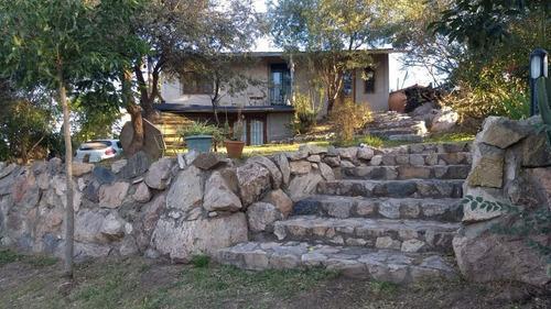 Casa · 320m² · 7 Ambientes · 2 Cocheras