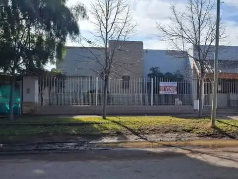 Casa en Venta en Villa Manzano, General Roca