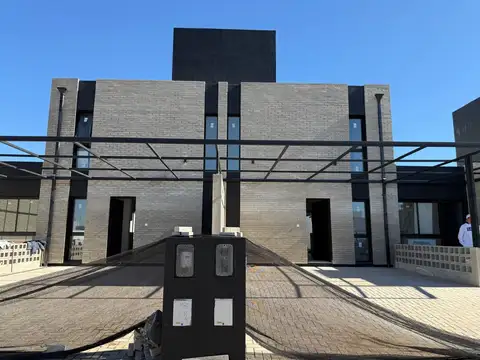 Casa en Venta en Barrio Rincones de Manantiales, Countries y Barrios Cerrados en Capital