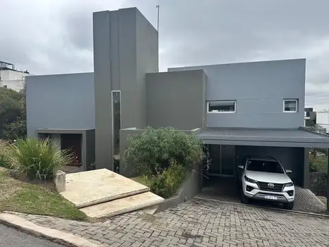 Casa en Venta en La Rufina, Countries y Barrios Cerrados en Cordoba Capital