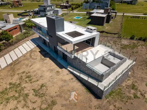 Casa en Venta en Potrero de Garay, Santa María