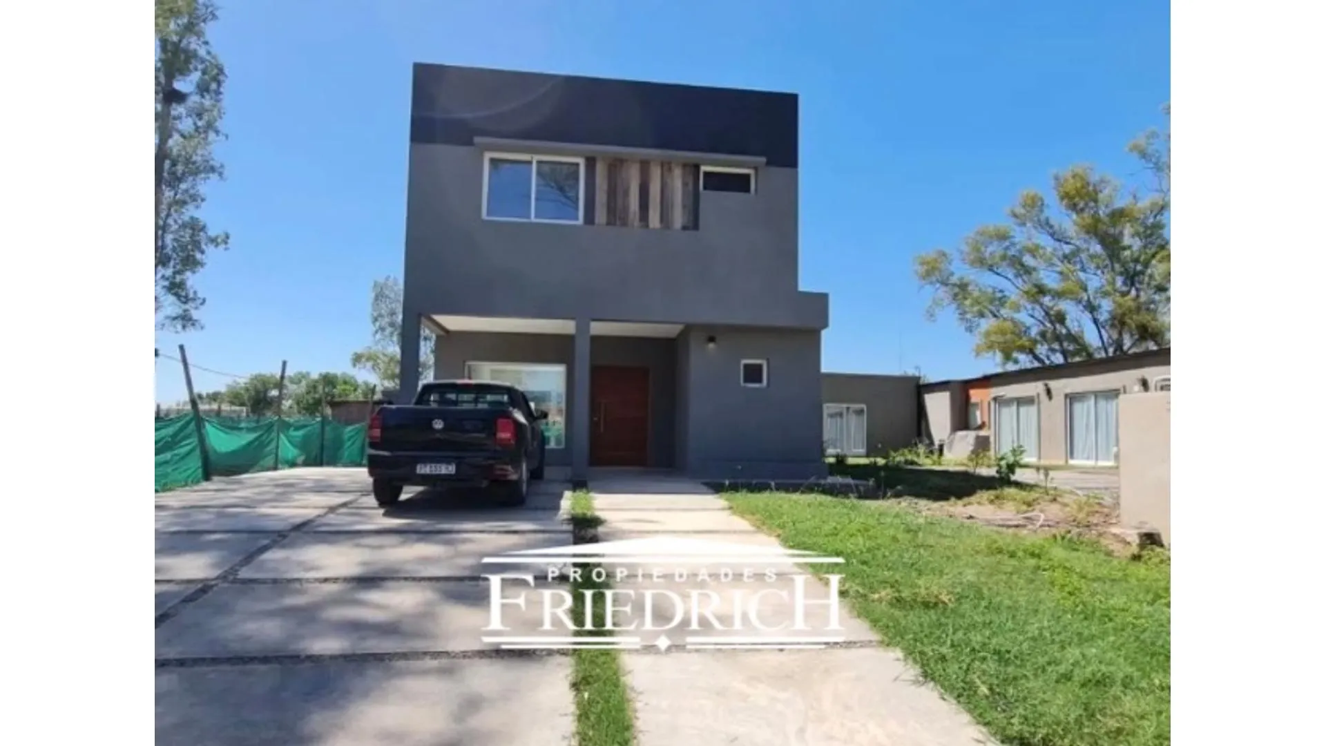 Casa en venta - Alvarez del Bosque
